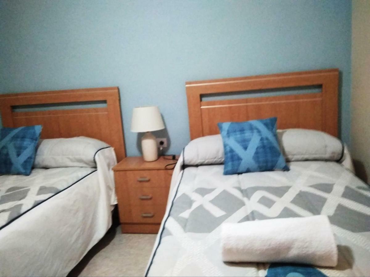Apartamento Turistico La Victoria Trujillo Luaran gambar
